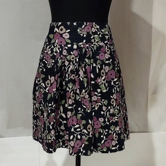 LOFT Purple Floral Box Pleat Short Skirt. NWT - Picture 1 of 10